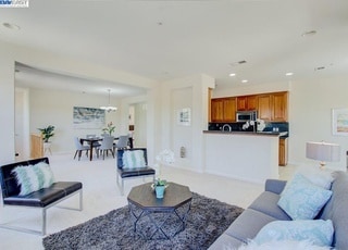 Building Photo - 4454 Chancery Ln