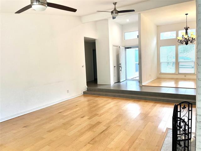 Building Photo - 1827 Rhinevalley Dr