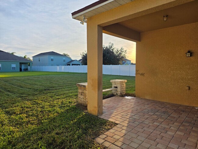 Building Photo - 3 Bedroom, 2 Bathroom Home in Sanford!