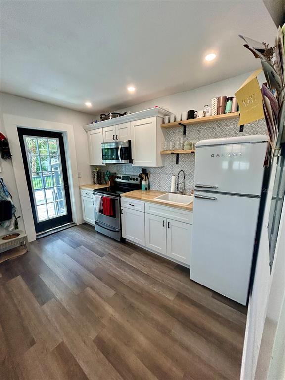 Building Photo - 3550 2nd Ave S