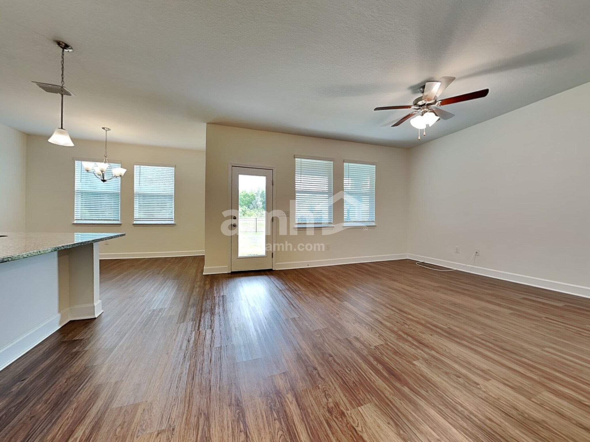 Building Photo - 918 Walden Woods Dr