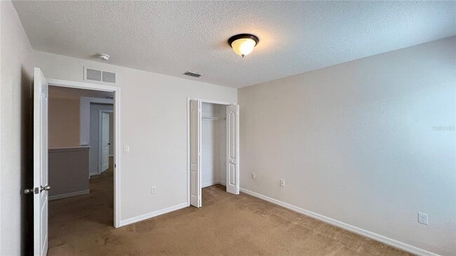 Building Photo - 16048 Yelloweyed Dr