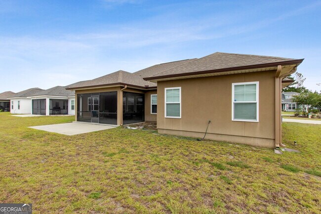 Building Photo - 145 Verano St