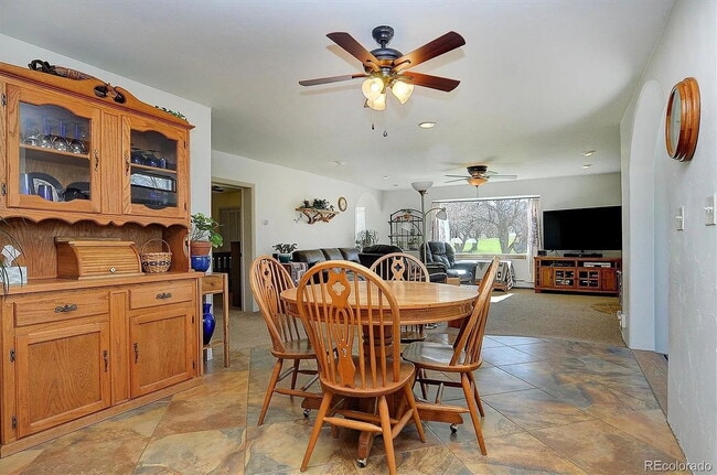 Building Photo - Amazing 2-Bedroom Home for Rent – Just 5 M...