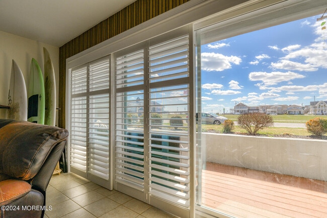 Building Photo - 96 Fifth Ave