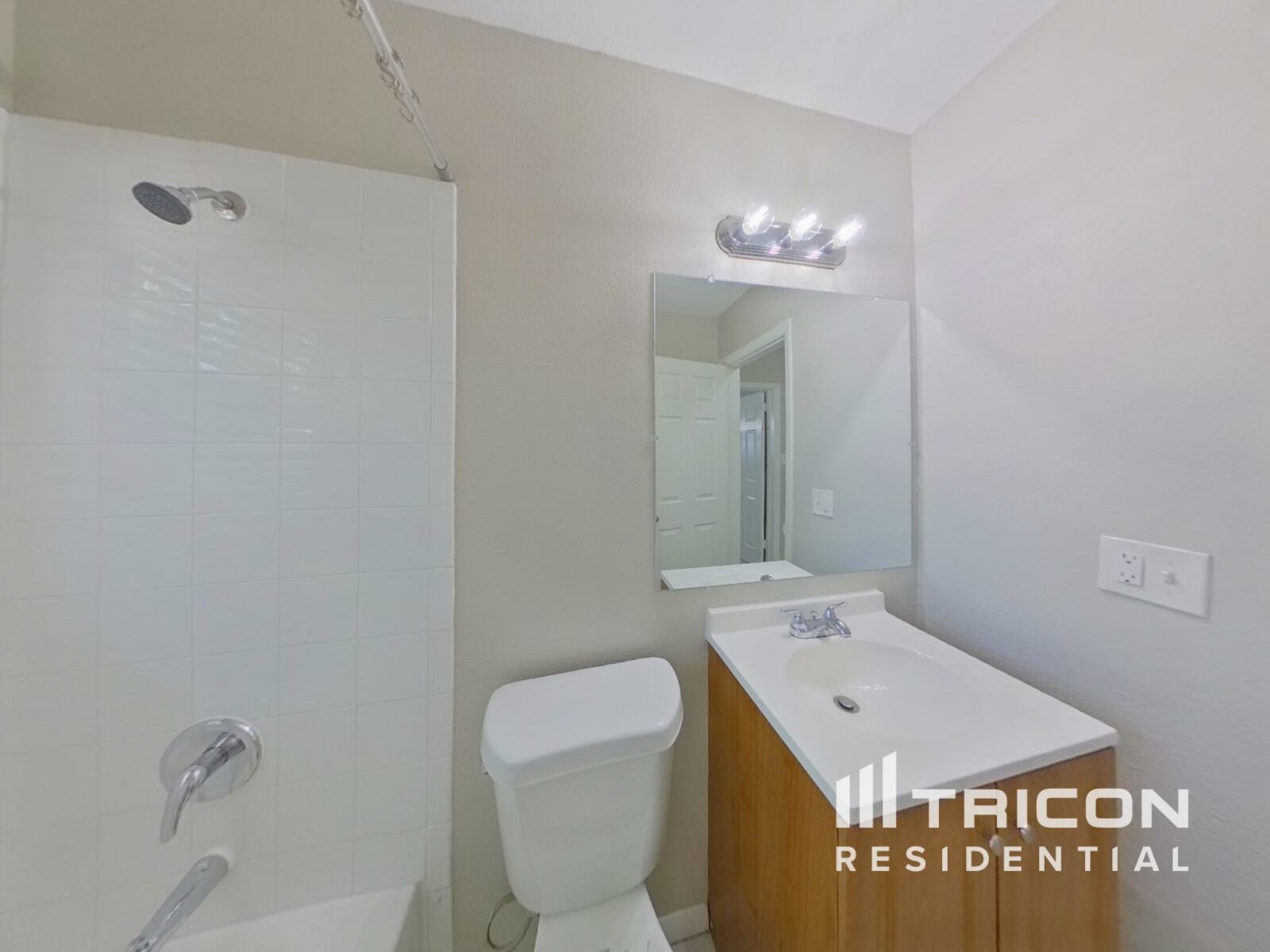 Building Photo - 2761 59th Ave N