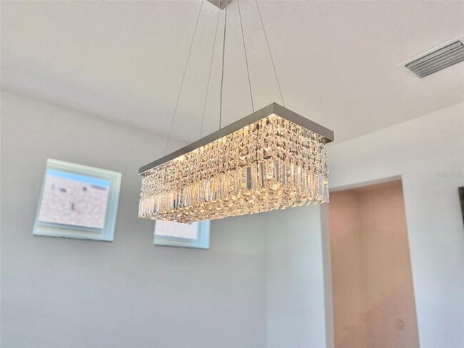 Building Photo - 12189 Nouveau Ave