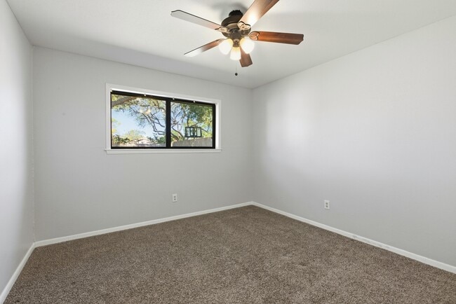 Building Photo - 3721 Avenue R