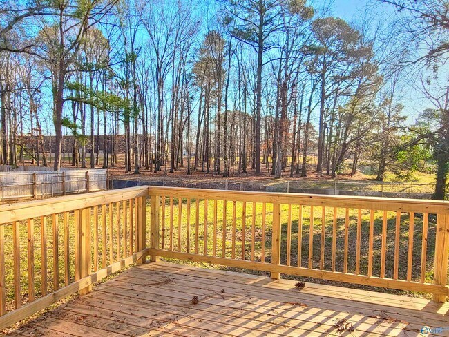 Building Photo - 6612 Robinhood Ln NW