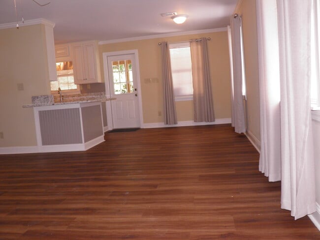 Building Photo - 629 Gap Creek Dr