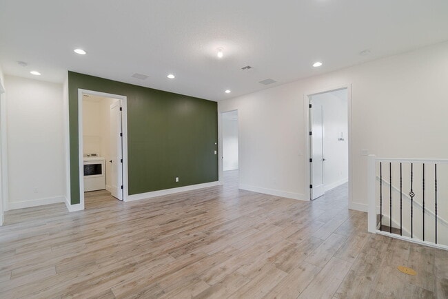 Building Photo - 5447 Starfish Rd