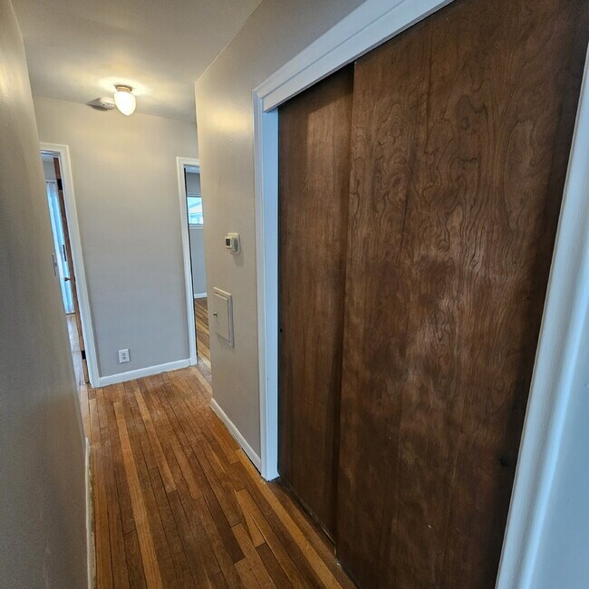 Building Photo - 3BR / 2BA Home in St. Clair Shores w/ Finished Basement, 3-Season Room & 2-Car Garage