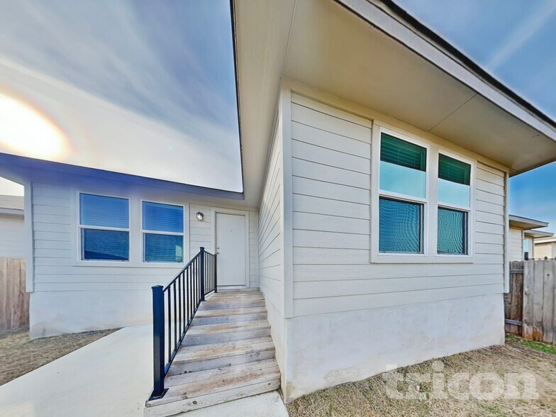 Building Photo - 3513 Catlett Crk Rd
