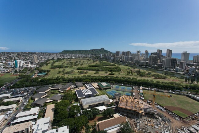 Building Photo - 37th Floor Diamond Head/Waikiki-Ocean View...