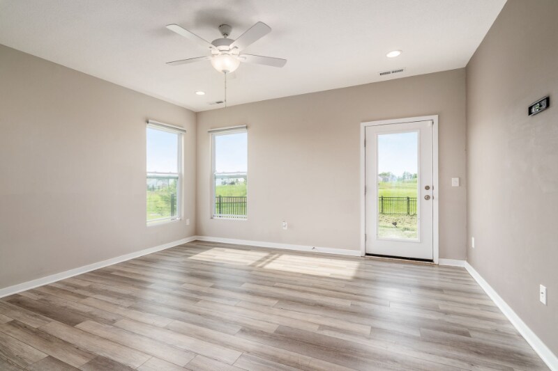 Building Photo - 3774 Shoal Way