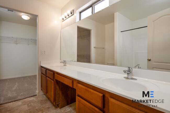 Building Photo - 4Bed/3Bath Home in Maricopa! JOIN THE WAIT...