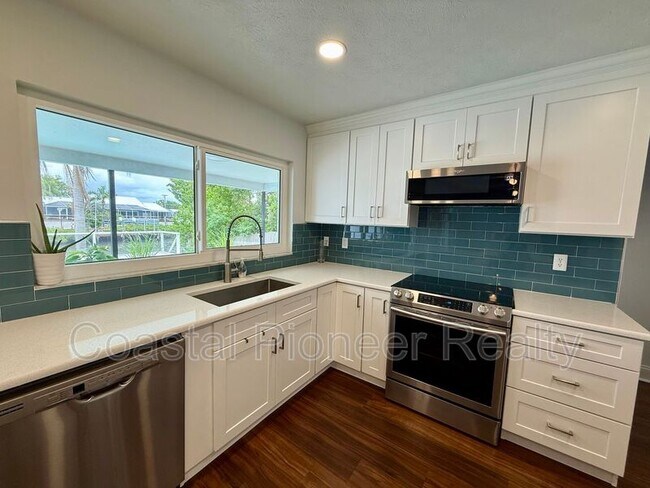 Building Photo - 613 Kingston Ct