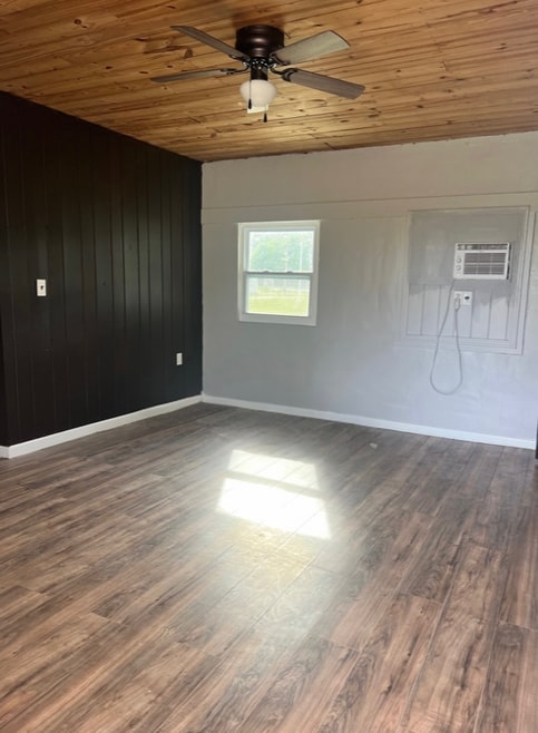 Building Photo - 8010 SE US Hwy 301