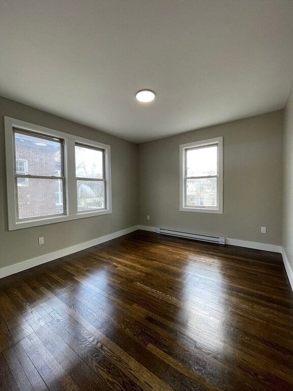Building Photo - 38 Hutchings St