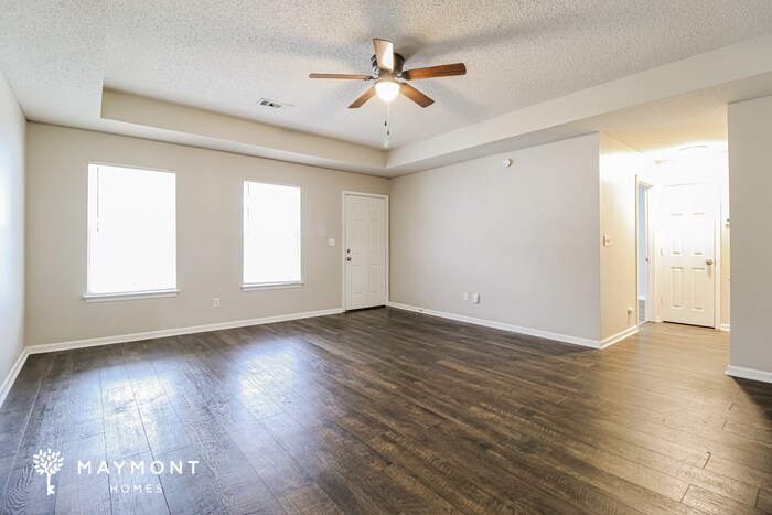 Building Photo - 238 Timberlake Dr