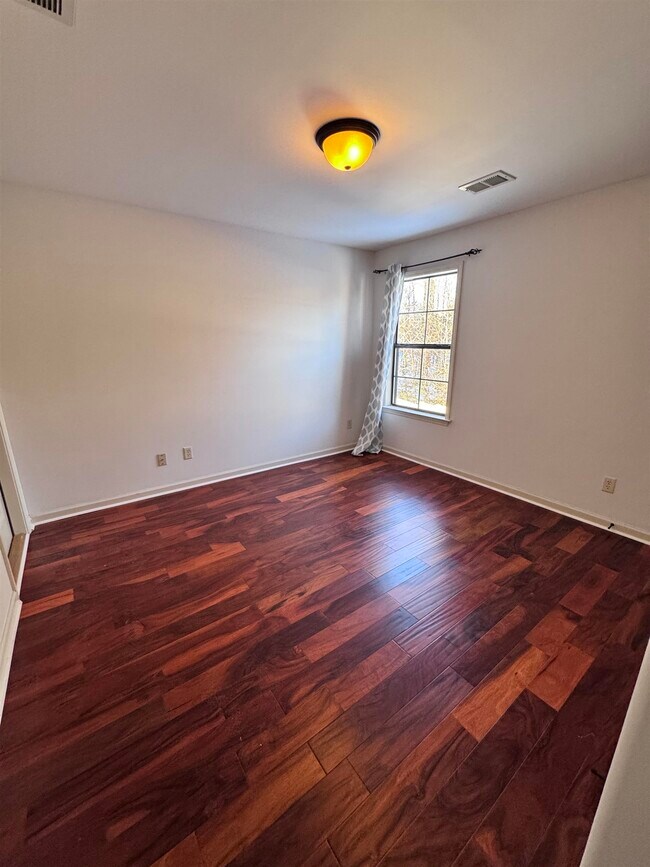 Building Photo - 3237 Brunswick View Cove