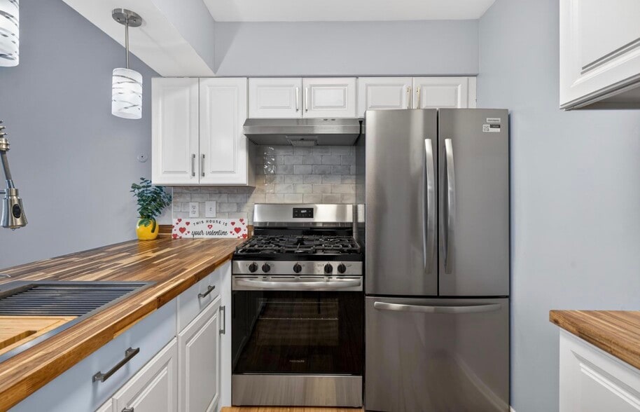 Building Photo - 7 Arapahoe Dr