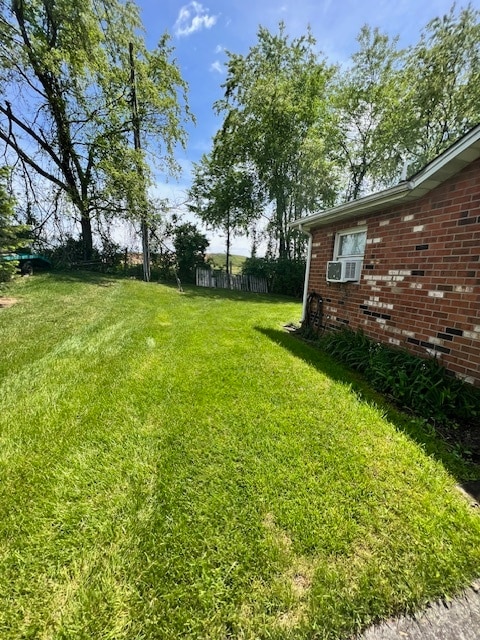 Building Photo - 1442 Sandy Cir