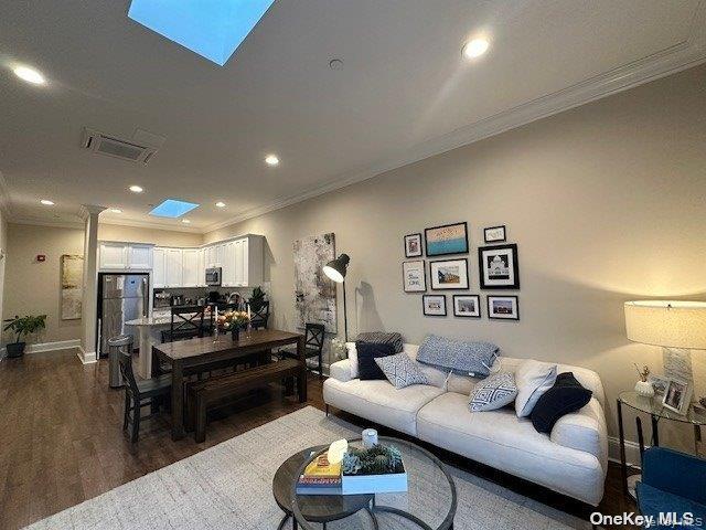 Building Photo - 50 Stewart Ave