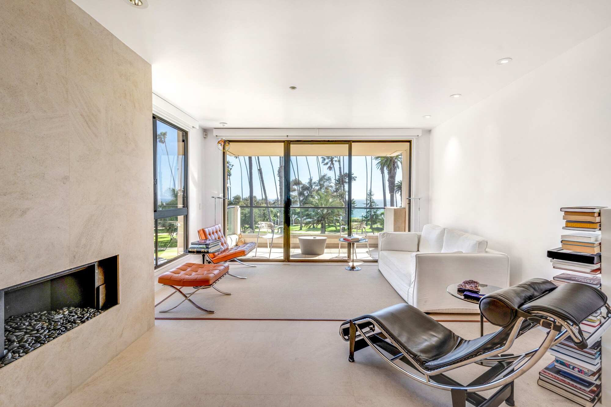 Building Photo - 701 Ocean Ave