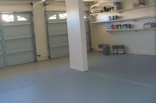 Building Photo - 5456 W Kristal Way