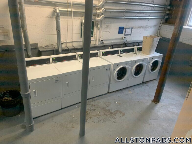 Building Photo - 28 Quint Ave