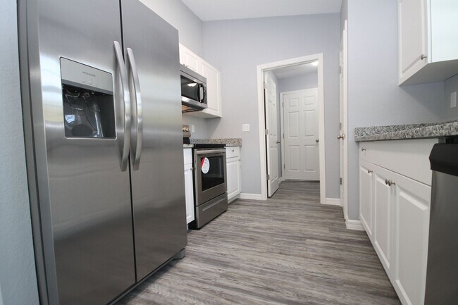Building Photo - Beautiful 3 BD/2BA Home in Ocala!!!
