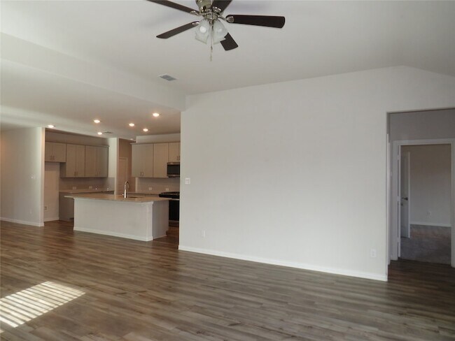 Building Photo - 3416 Chasemoor Dr