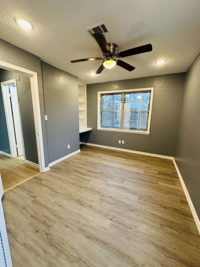 Building Photo - 1227/1229 S 17th St.