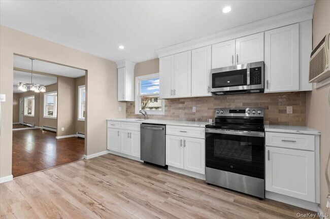 Building Photo - 1461 10th St