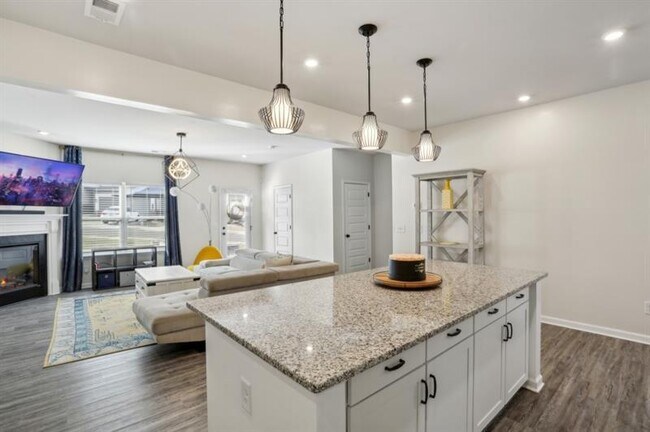 Building Photo - 375 Crider Ct