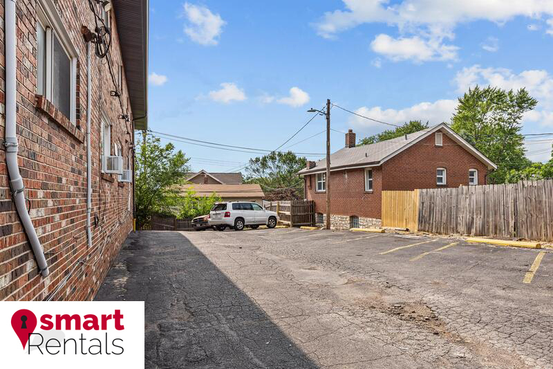 Building Photo - 3112 Arsenal St