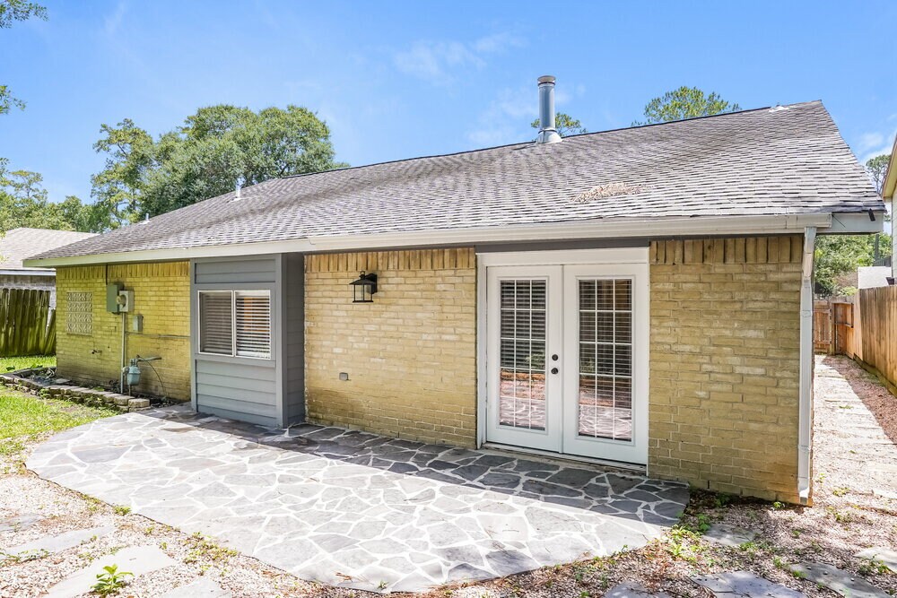 Building Photo - 17311 Modbury Dr