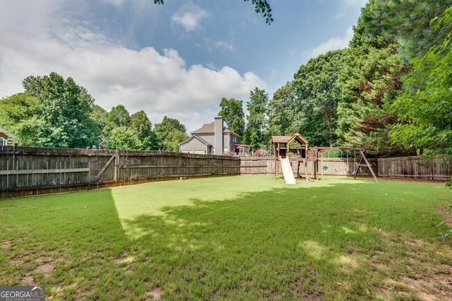 Building Photo - 6515 Fairgreen Dr