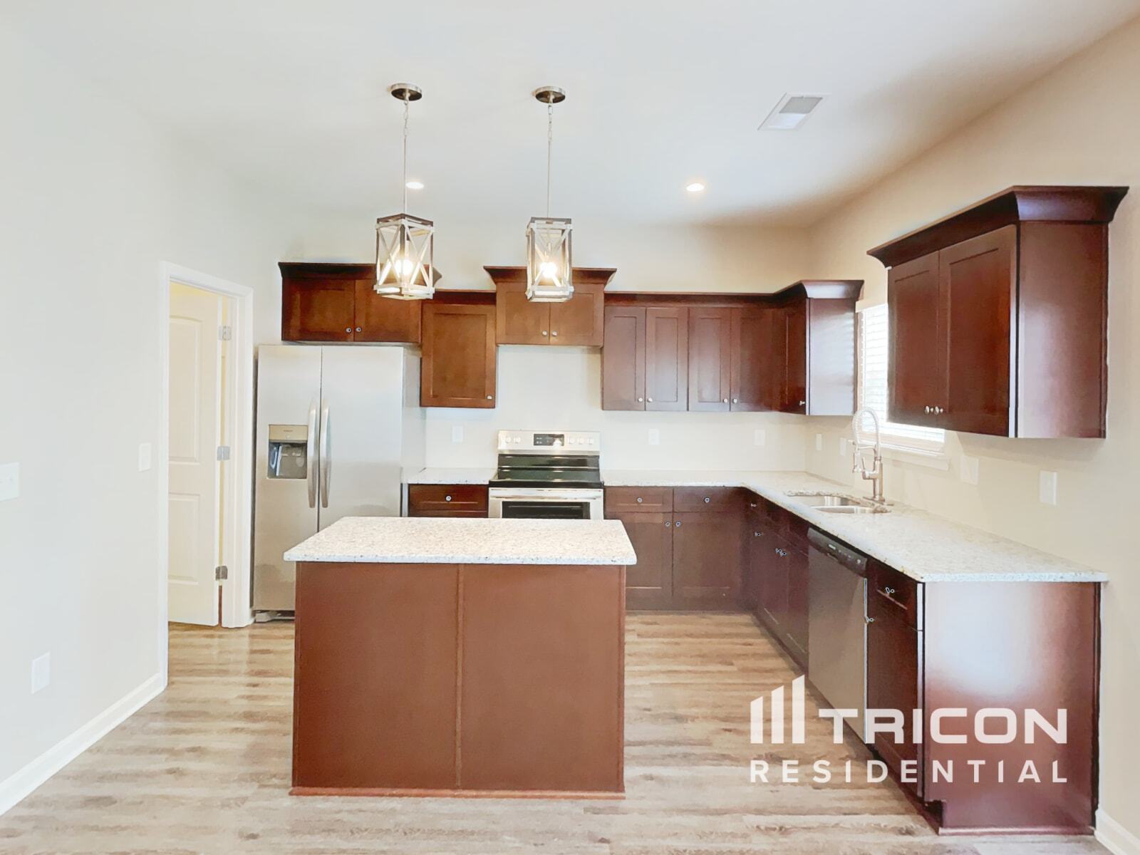 Building Photo - 55 Moss Way