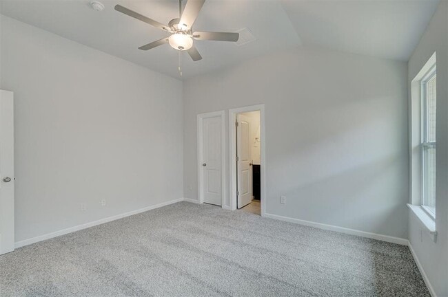Building Photo - 2637 NW 199th St
