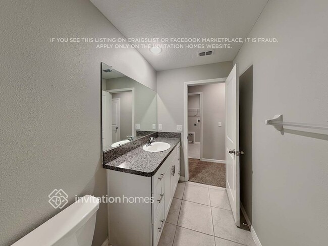 Building Photo - 7117 King Crk Dr