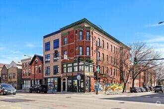 Building Photo - 1859 W Chicago Ave