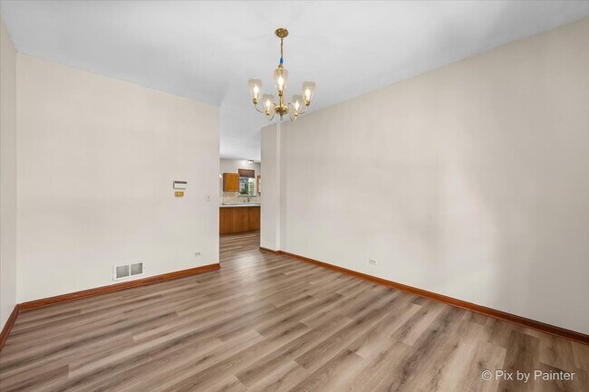 Building Photo - 2240 Barrett Dr