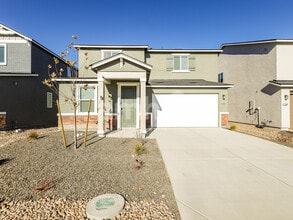 Building Photo - 2364 Devin Ave