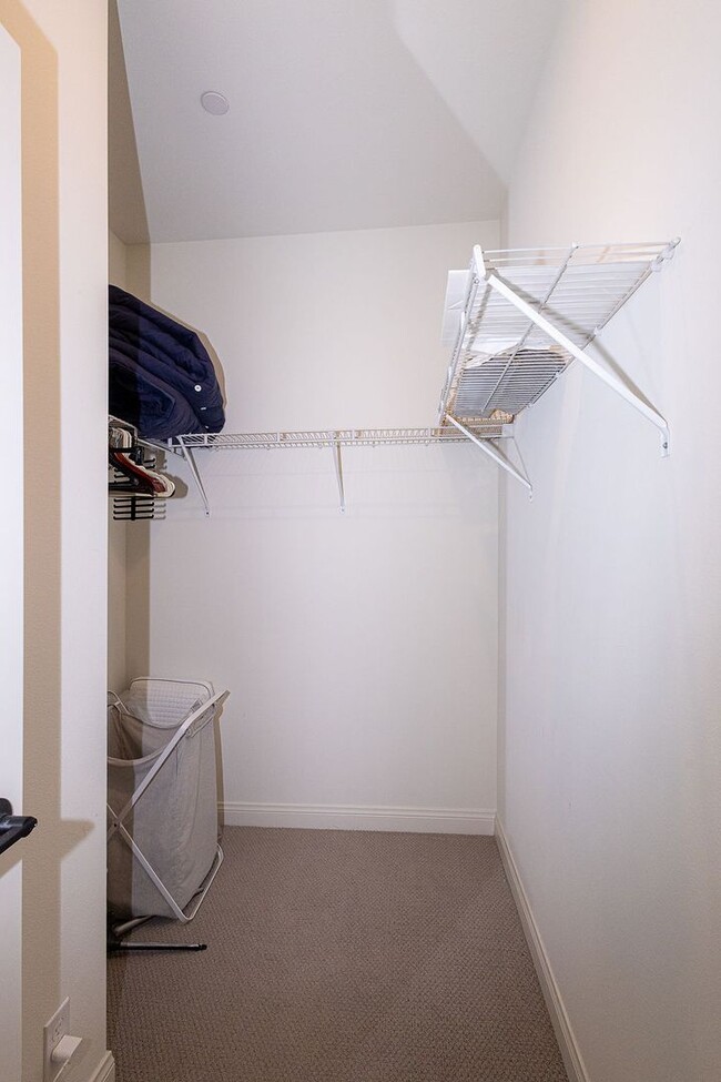 Building Photo - Bright and Airy Split-Level Townhouse in W...