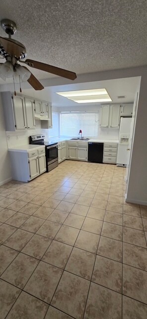 Building Photo - 225 Wiley Ct