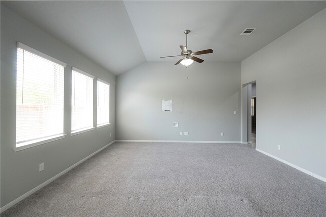 Building Photo - 24238 Golden Fallow Dr