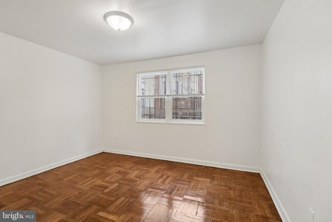 Building Photo - 500 Tennessee Ave NE