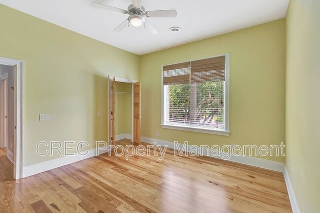 Building Photo - 1392 Eden Rd